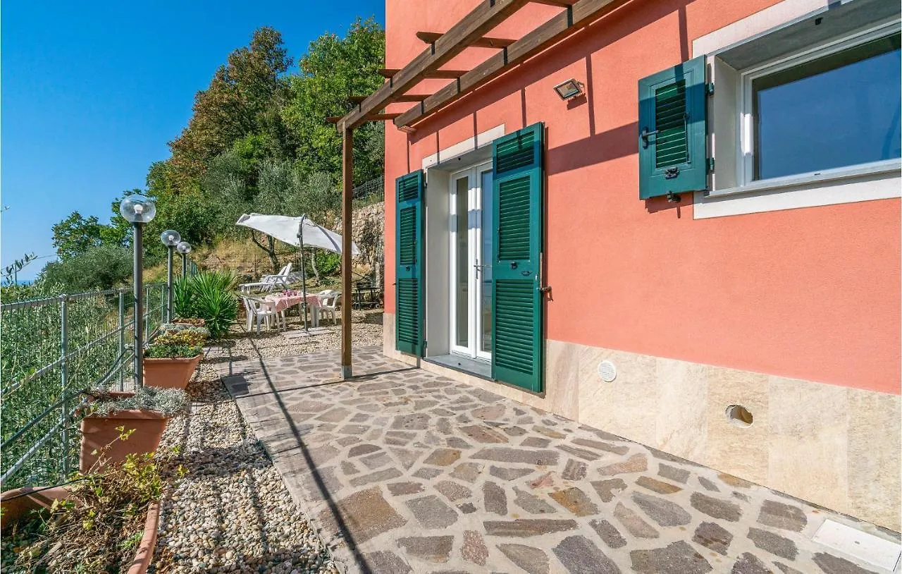 La Casa Rossa Villa Framura 0*,